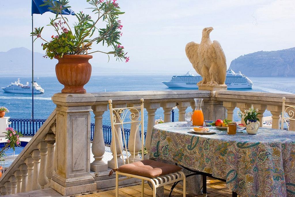 Villa La Terrazza Suites Sorrento Luaran gambar